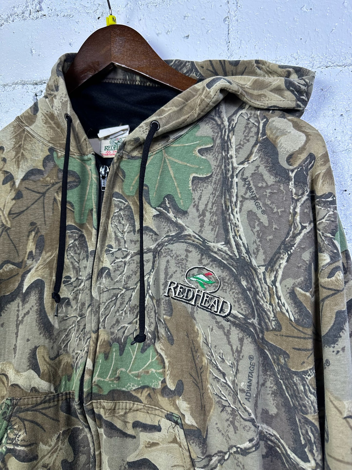 (M) Light Weight Tree Camo Zip Up