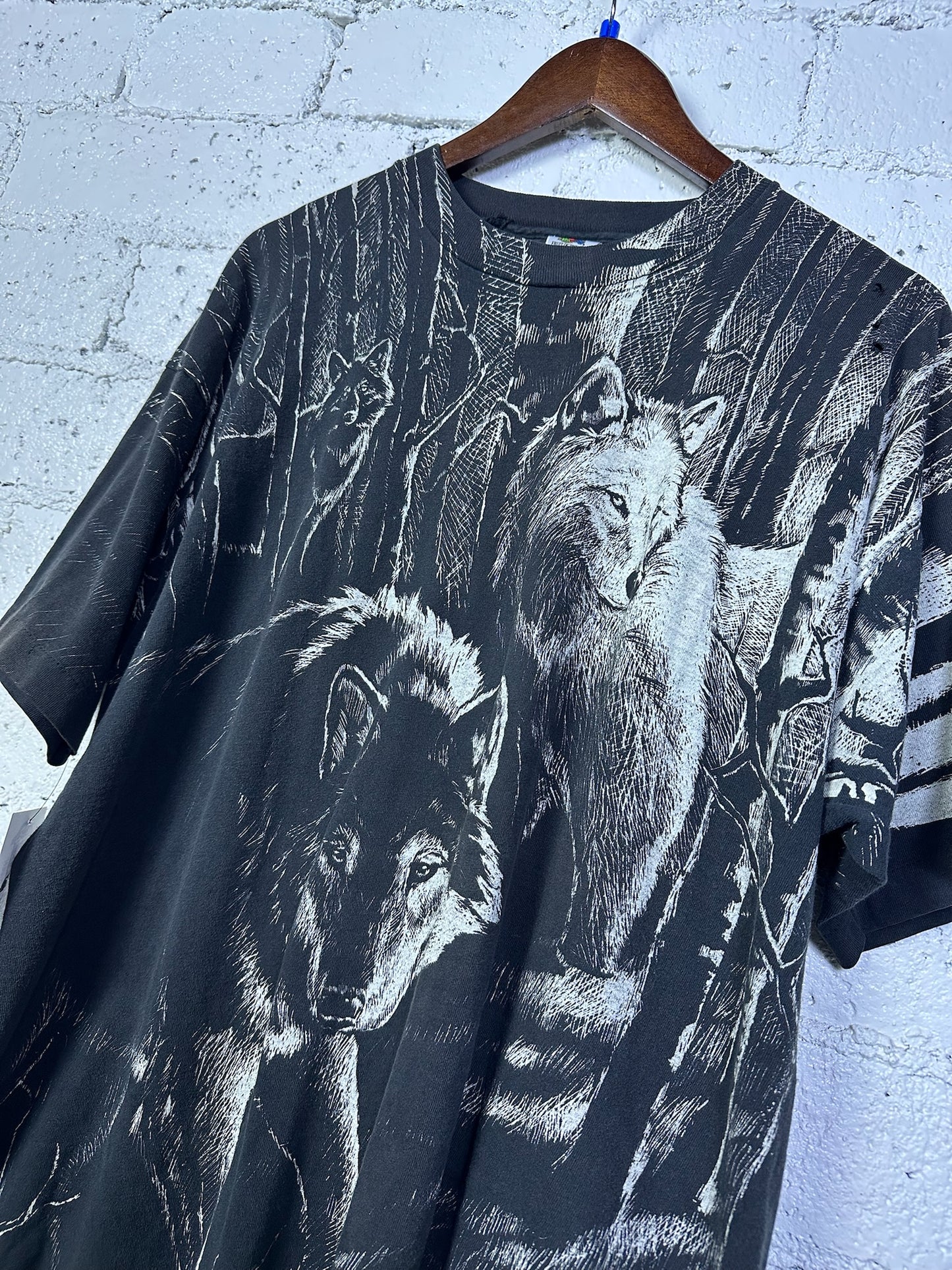 (2XL) Vintage Wolf AOP T-shirt (AS IS)