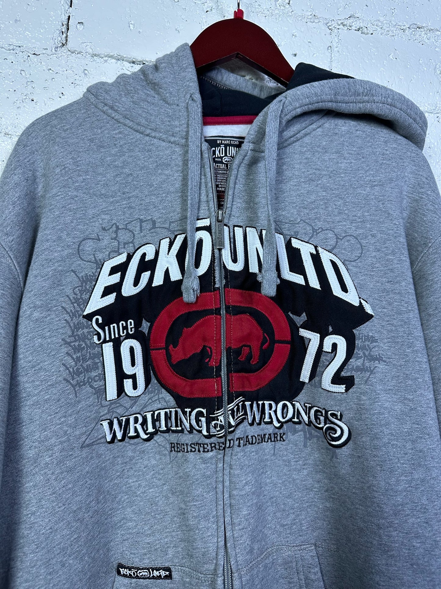 (L) ECKO Zip Up