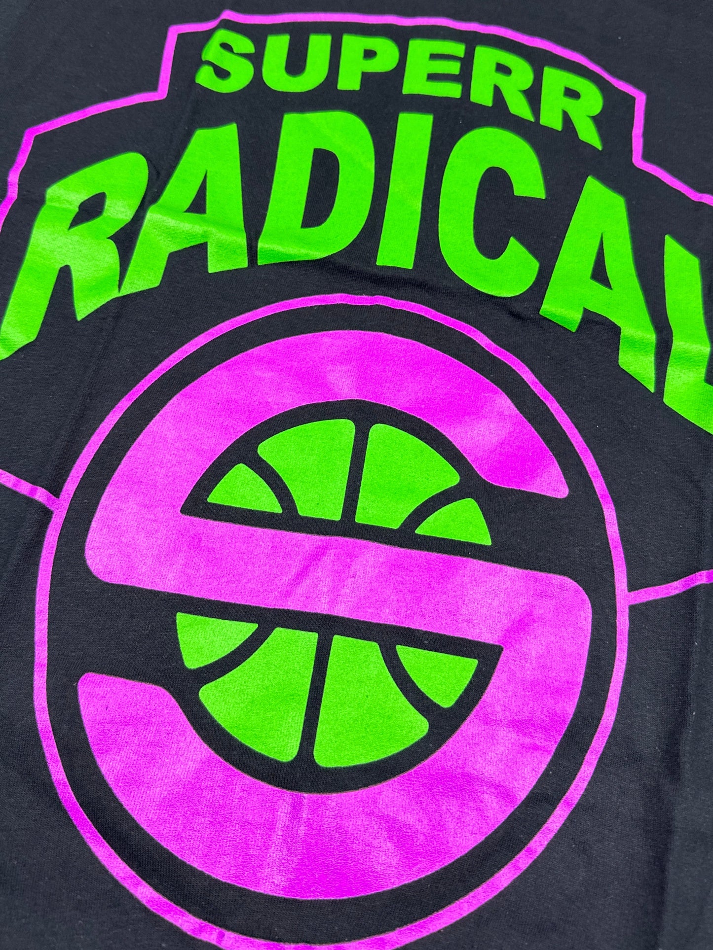 ( S ) Superrradical basketball tee