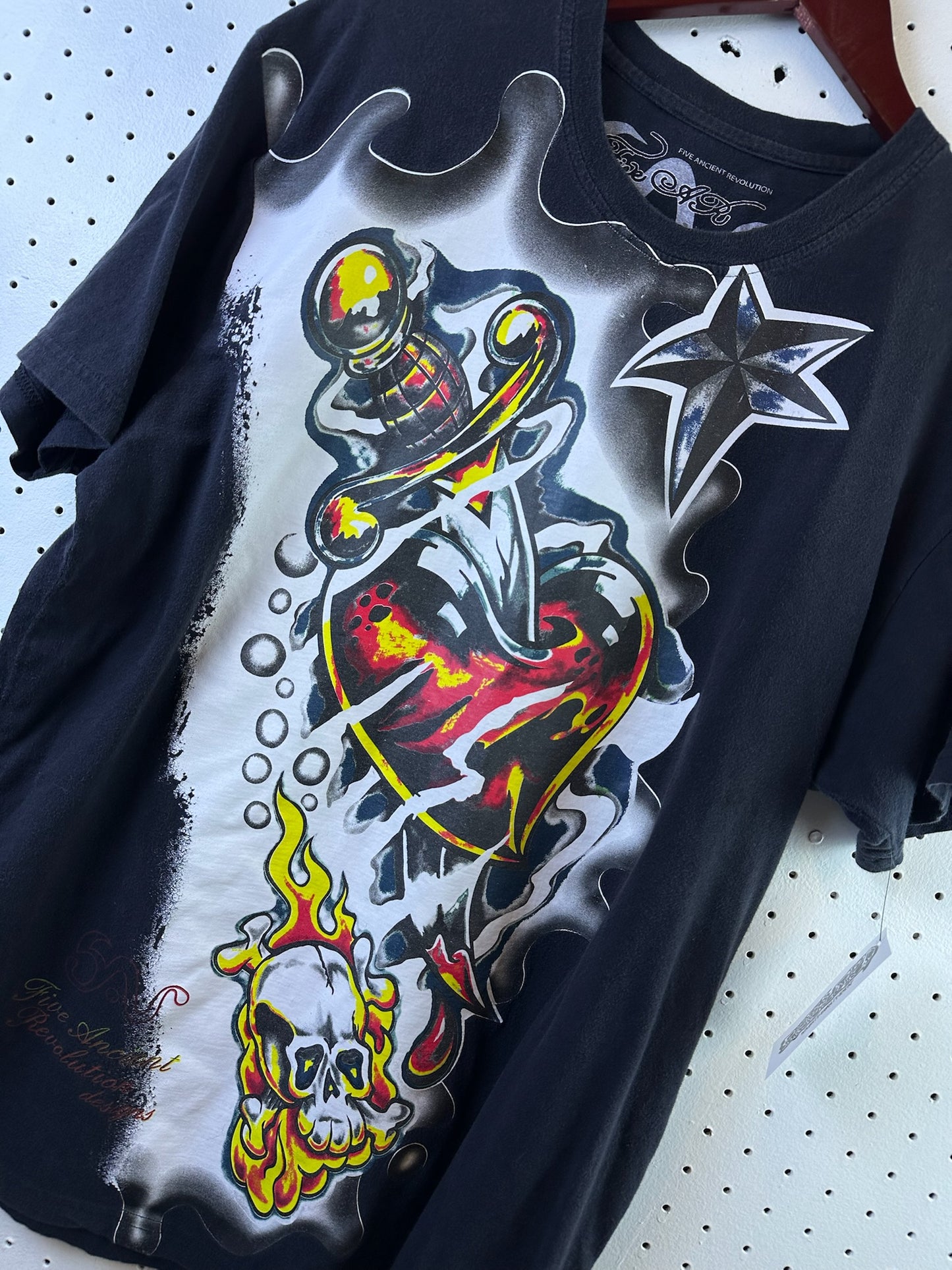 ( XL) Five AR Graphic Tee