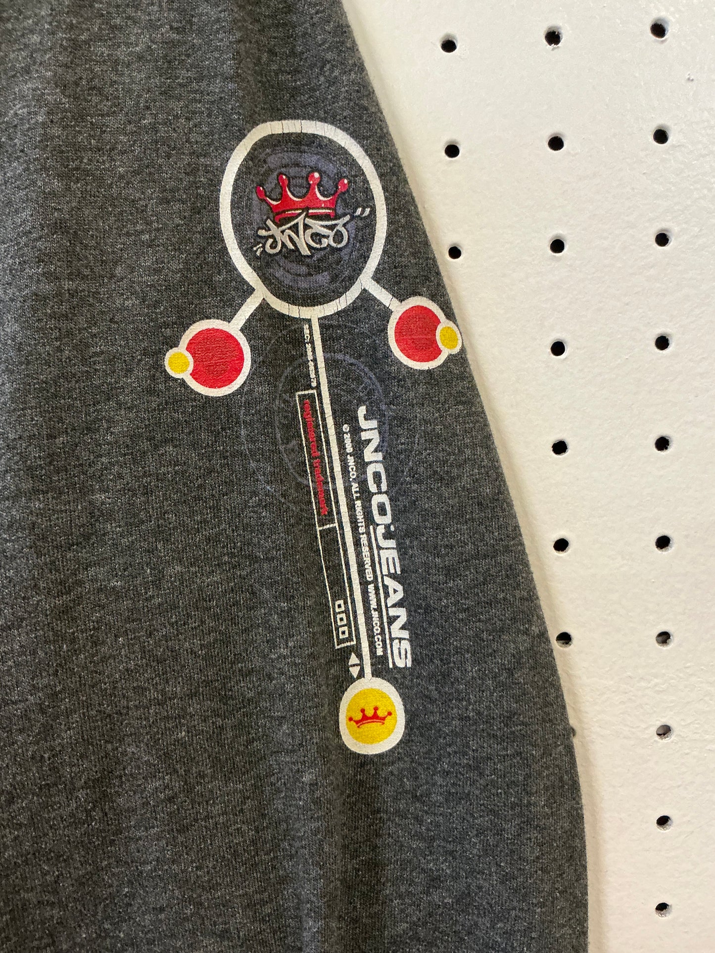 (M) 00’ JNCO Graphic Longsleeve