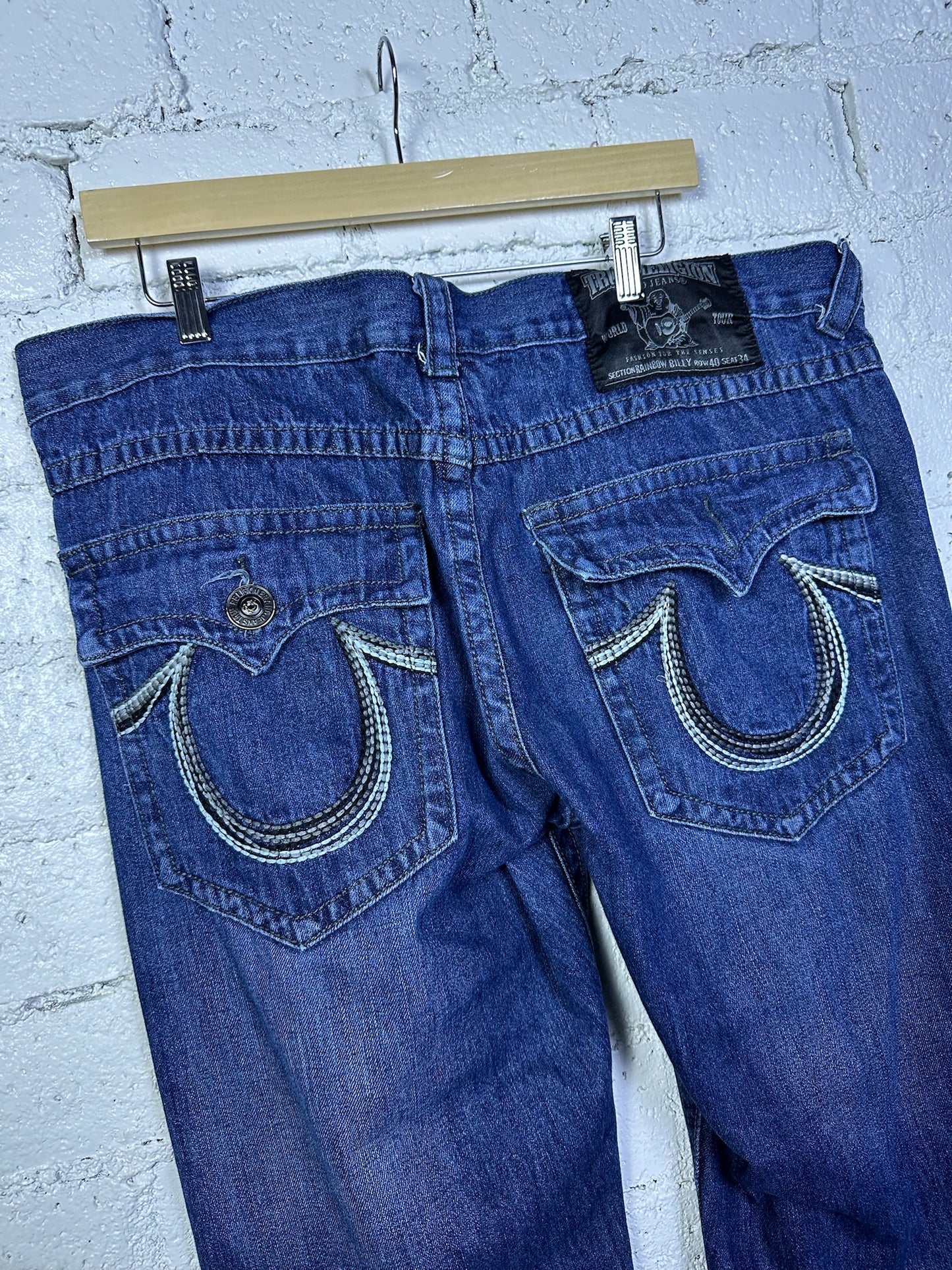 (38x31) True Religion Denim Jeans (AS IS MISSING POCKET BUTTON)
