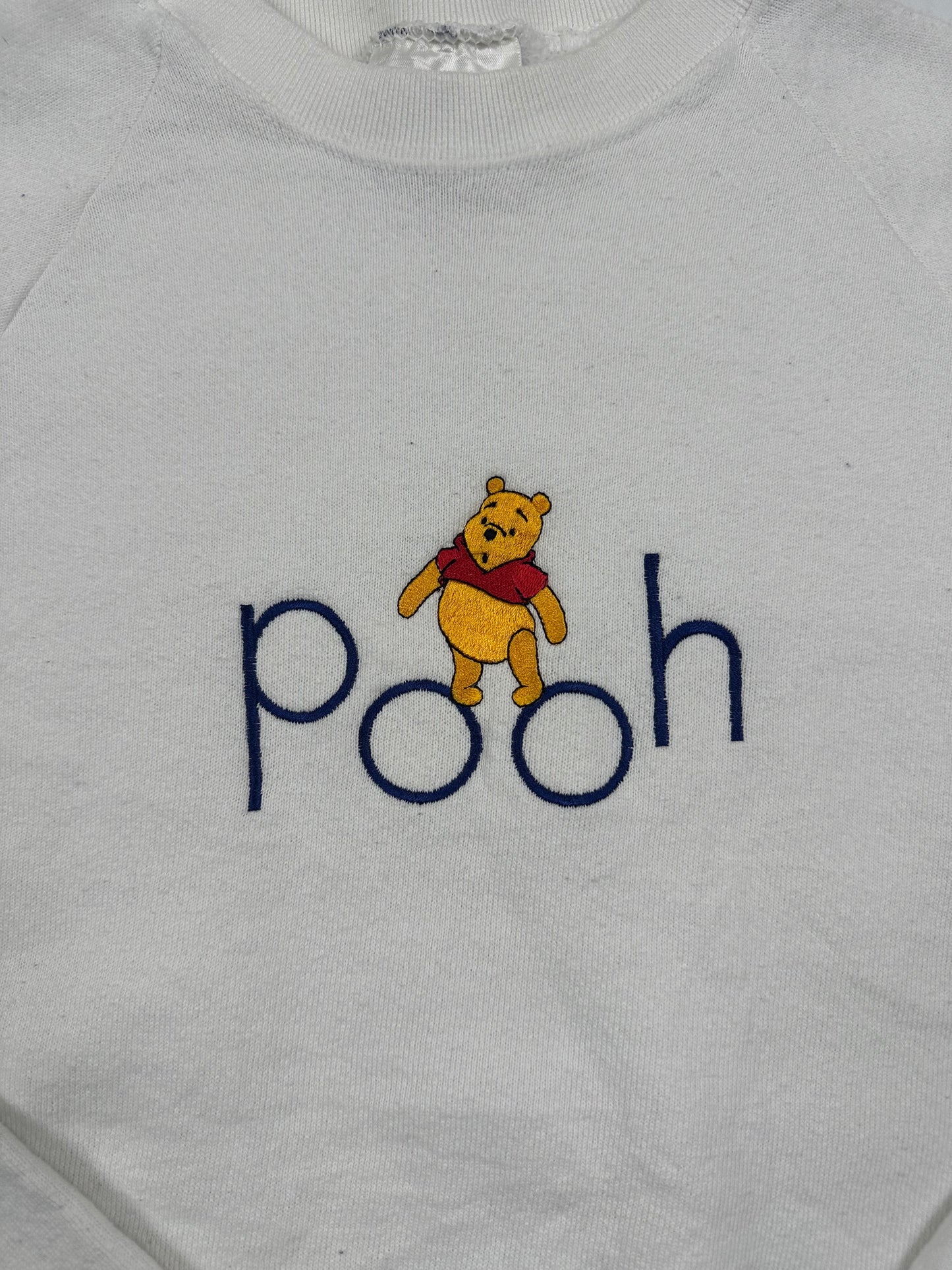 (L) Winnie the Pooh crewneck sweatshirt