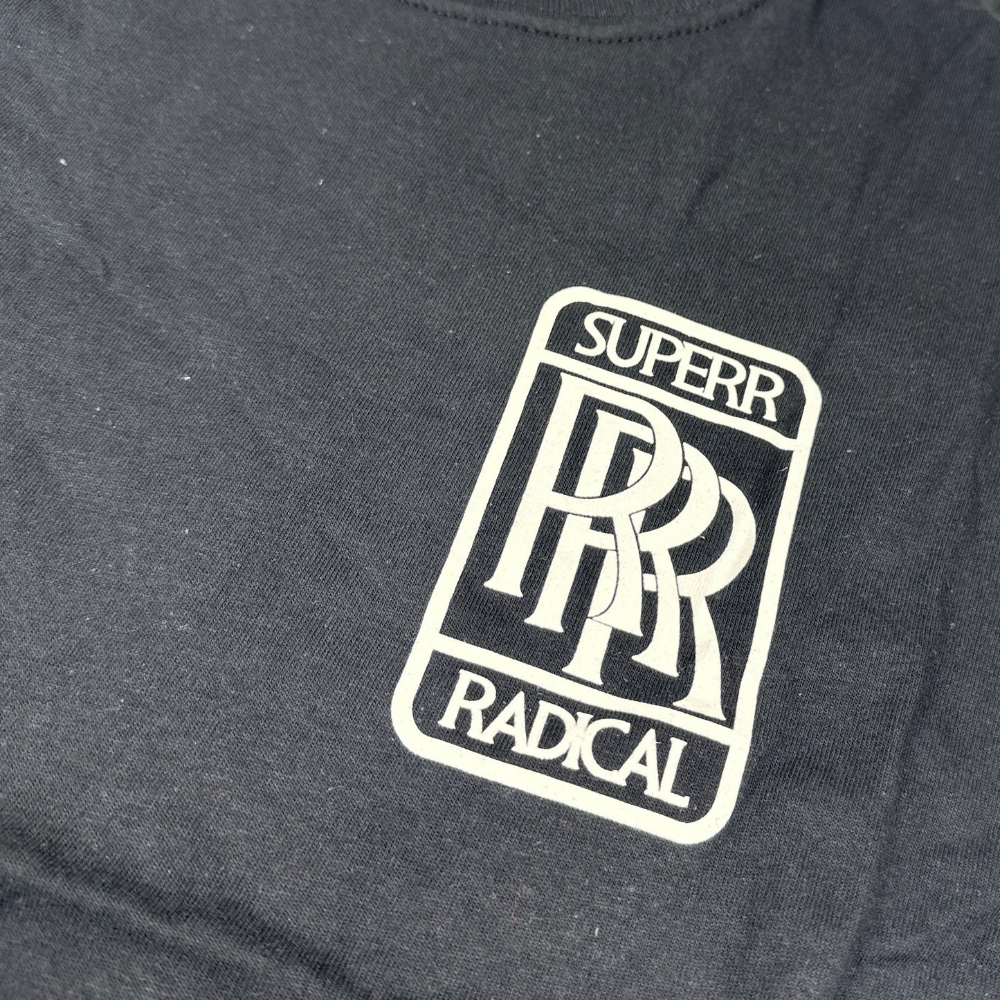 ( S ) Superrradical Phantom Tee