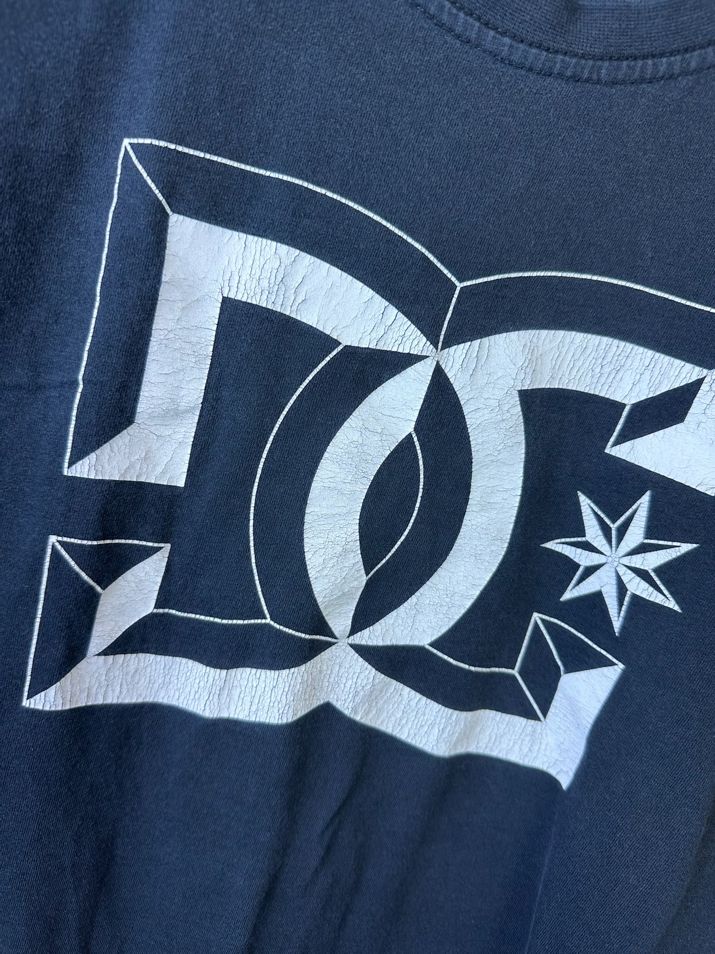( M ) DC Skate Tee