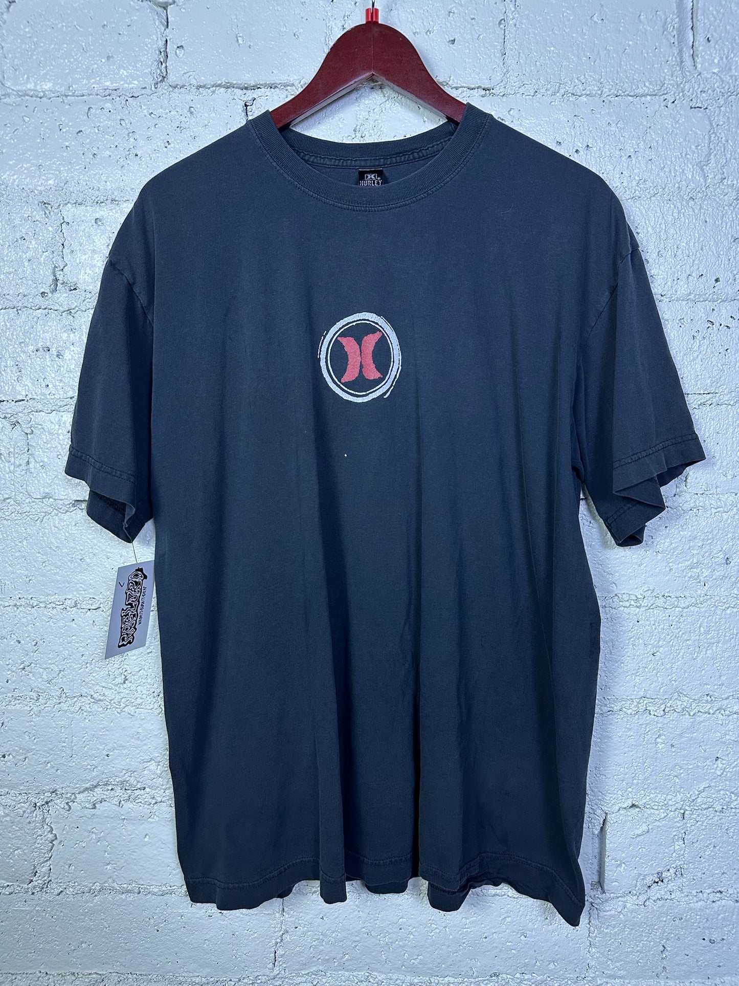 (L) Hurly T-shirt