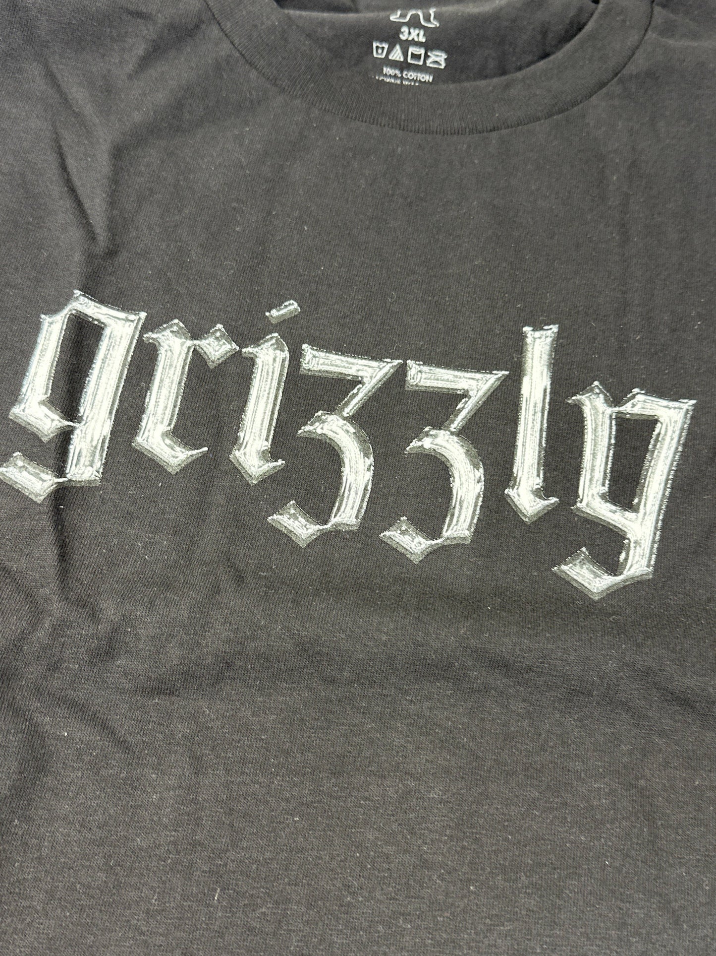 ( XXXL ) Grizzly Goth Tee