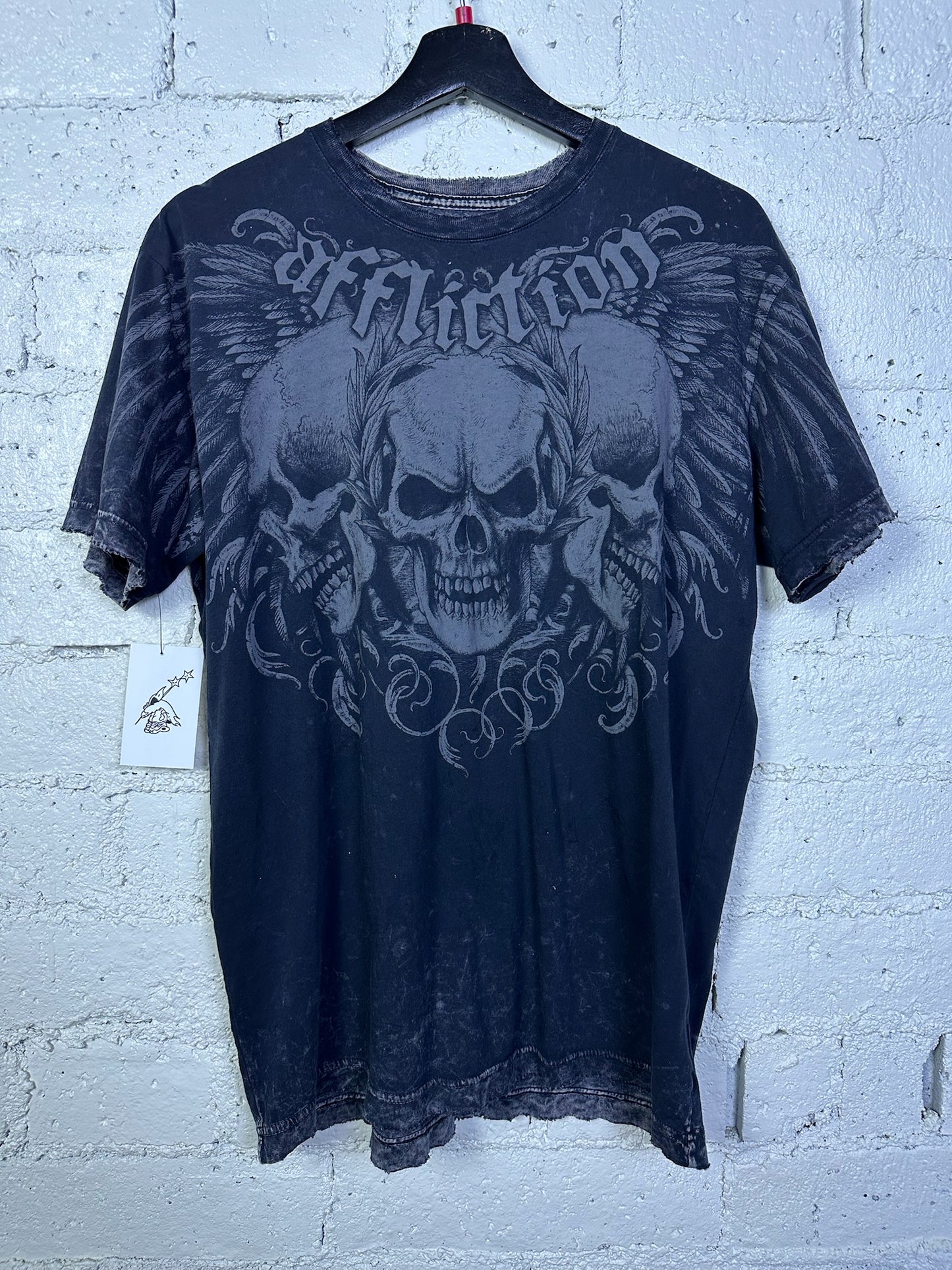 (L) Affliction T-shirt