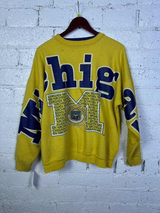 (M) vintage Michigan crewneck