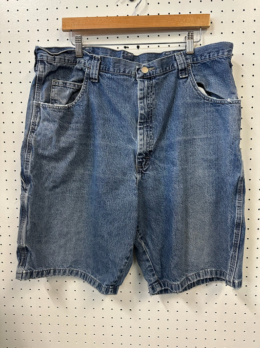 ( 38x10 ) Wrangler Denim Shorts