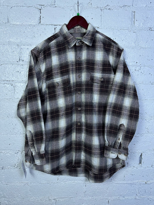 (XL) Flannel Button Up