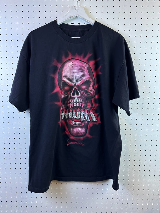 ( XL ) Scarowinds Haunt Skull Tee
