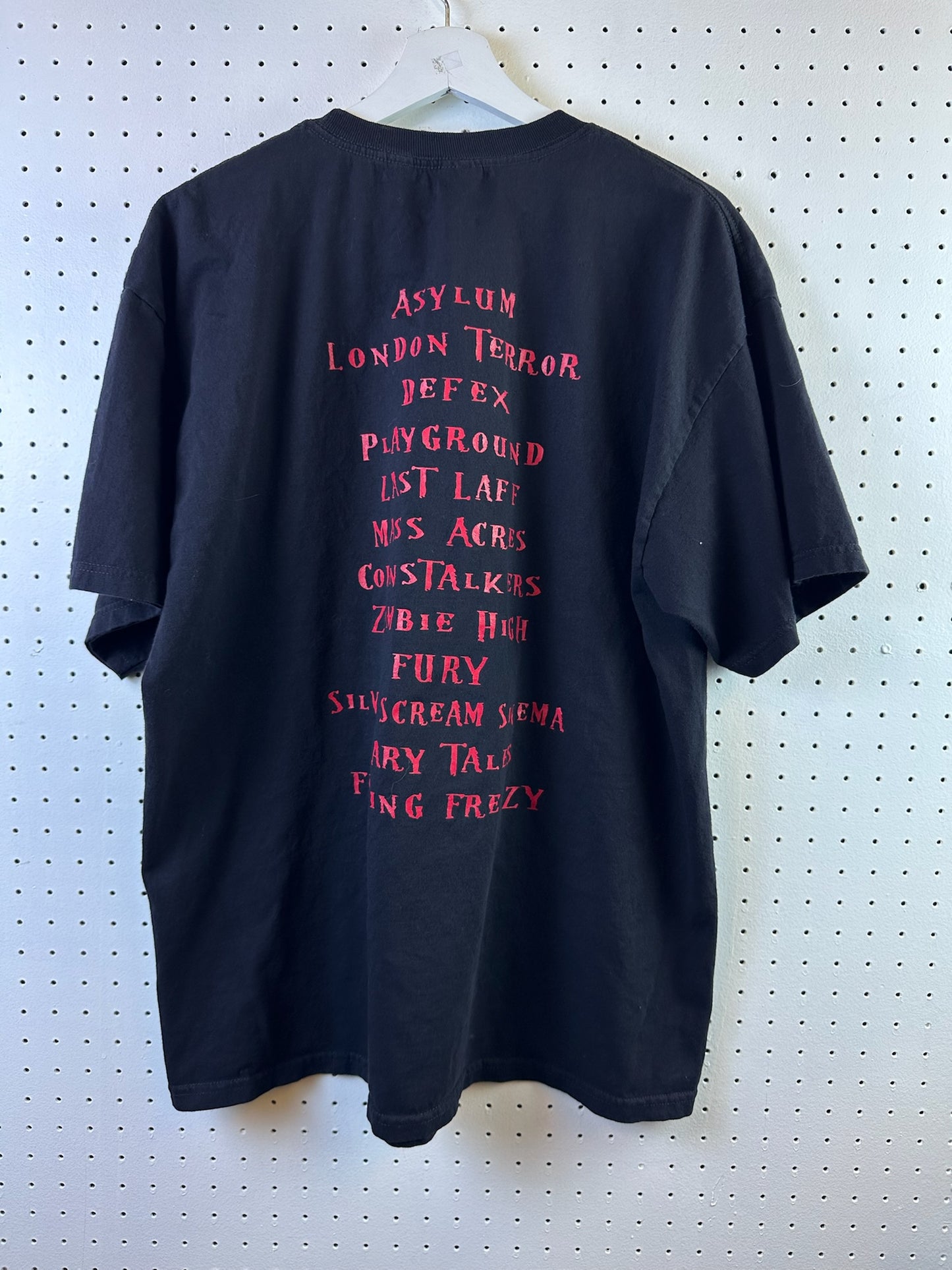 ( XL ) Scarowinds Haunt Skull Tee