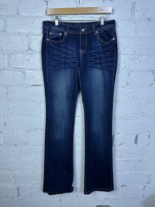 (32x31) Women’s Y2K Denim Jeans