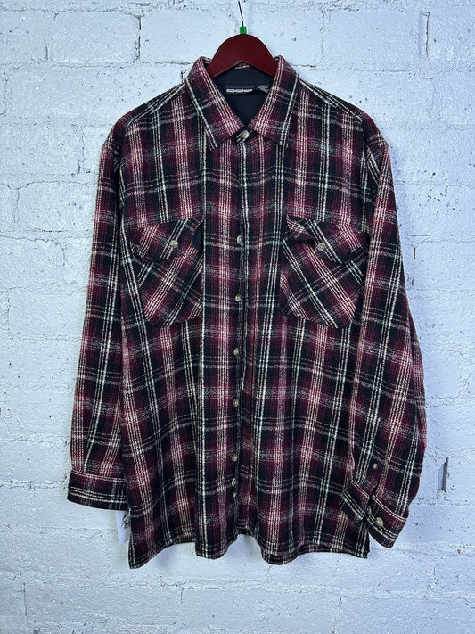 (XL) ODO Flannel Button Up